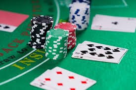 Interface dashboard live-dealer dengan pilihan permainan